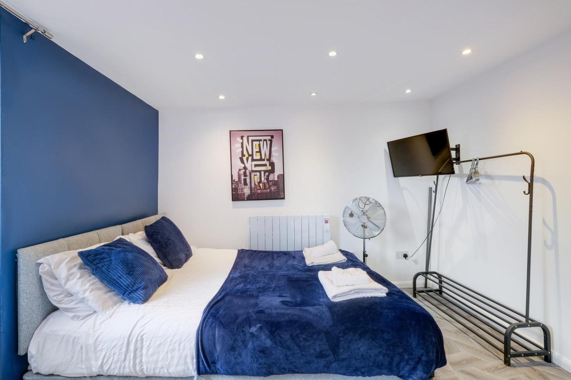 Kings House Apartment Hayes, West London Apt A Northolt  Exterior foto