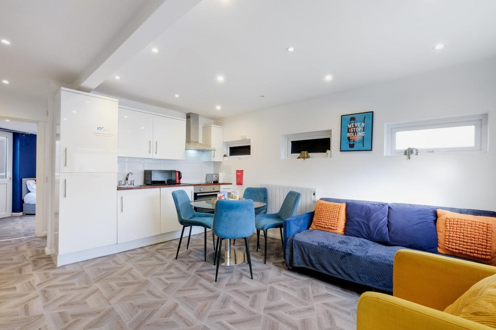 Kings House Apartment Hayes, West London Apt A Northolt  Exterior foto